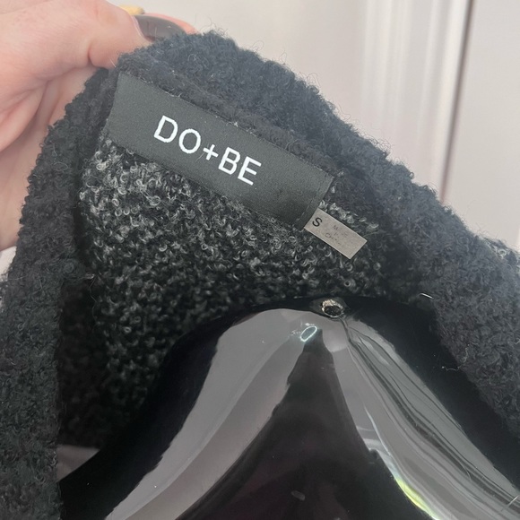 Women’s Long Black and Gray Buffalo Check Duster by Do + Be, Size S - Picture 2 of 4